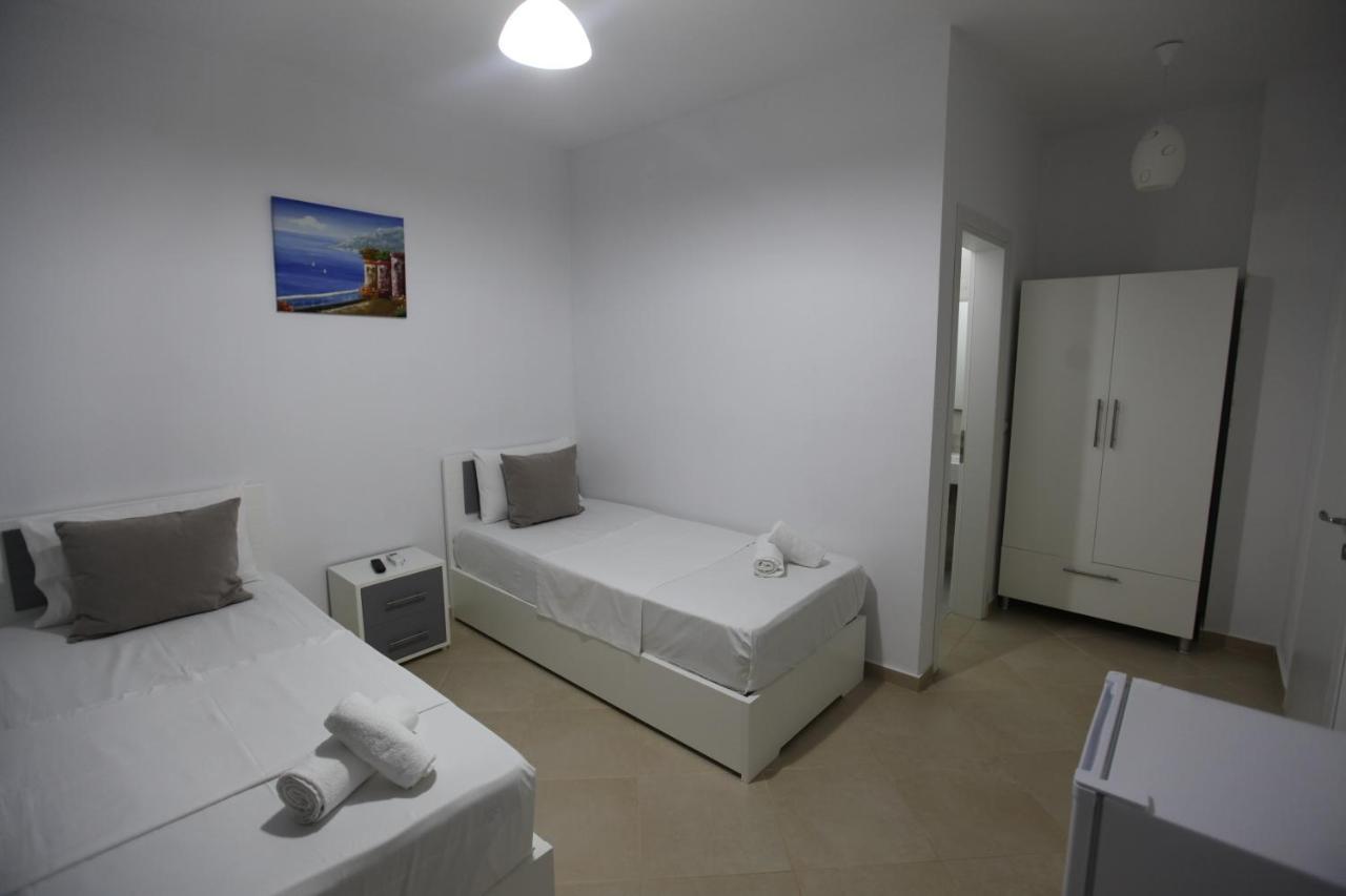 Sunshine Hotel Ksamil Exterior photo